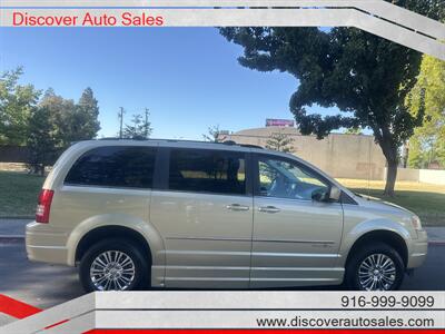 2010 Chrysler Town & Country Touring HANDICAP WHEELCHAIR ACCESSIBLE VAN - Photo 6 - Sacramento, CA 95821