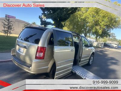 2010 Chrysler Town & Country Touring HANDICAP WHEELCHAIR ACCESSIBLE VAN - Photo 5 - Sacramento, CA 95821