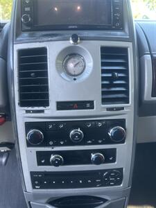 2010 Chrysler Town & Country Touring HANDICAP WHEELCHAIR ACCESSIBLE VAN - Photo 26 - Sacramento, CA 95821