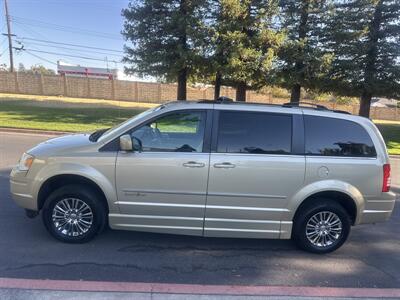 2010 Chrysler Town & Country Touring HANDICAP WHEELCHAIR ACCESSIBLE VAN - Photo 14 - Sacramento, CA 95821
