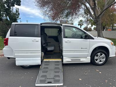 2014 Dodge Grand Caravan SE  HANDICAP WHEELCHAIR ACCESSIBLE VAN - Photo 7 - Sacramento, CA 95821