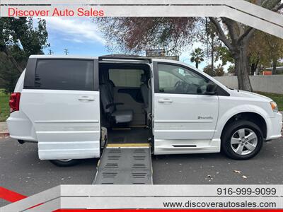 2014 Dodge Grand Caravan SE  HANDICAP WHEELCHAIR ACCESSIBLE VAN - Photo 7 - Sacramento, CA 95821