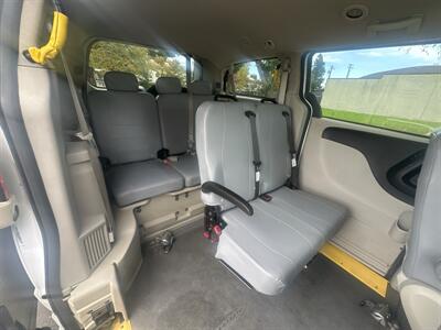 2014 Dodge Grand Caravan SE  HANDICAP WHEELCHAIR ACCESSIBLE VAN - Photo 4 - Sacramento, CA 95821