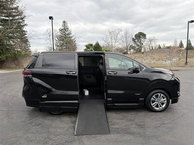 2021 Toyota Sienna XSE 7-Passenger HANDICAP WHEELCHAIR ACCESSIBLE VAN - Photo 2 - Sacramento, CA 95821