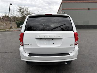 2017 Dodge Grand Caravan SE  HANDICAP WHEELCHAIR ACCESSIBLE VAN - Photo 16 - Sacramento, CA 95821