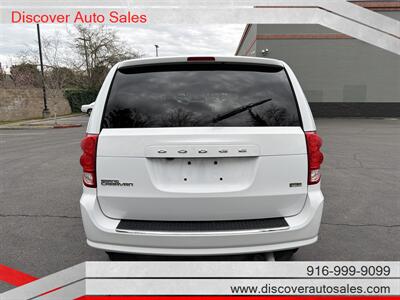 2017 Dodge Grand Caravan SE  HANDICAP WHEELCHAIR ACCESSIBLE VAN - Photo 16 - Sacramento, CA 95821