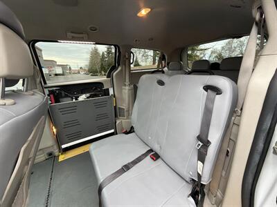 2017 Dodge Grand Caravan SE  HANDICAP WHEELCHAIR ACCESSIBLE VAN - Photo 19 - Sacramento, CA 95821