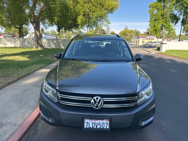 2015 Volkswagen Tiguan S  