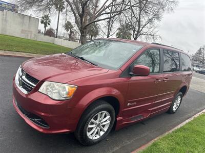 2014 Dodge Grand Caravan Handicap Wheelchair accessible van - Photo 17 - Sacramento, CA 95821