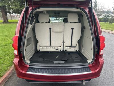 2014 Dodge Grand Caravan Handicap Wheelchair accessible van - Photo 23 - Sacramento, CA 95821