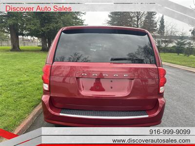 2014 Dodge Grand Caravan Handicap Wheelchair accessible van - Photo 13 - Sacramento, CA 95821