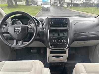 2014 Dodge Grand Caravan Handicap Wheelchair accessible van - Photo 27 - Sacramento, CA 95821