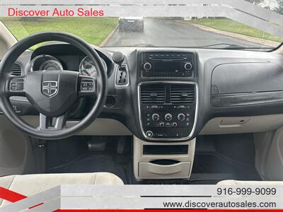 2014 Dodge Grand Caravan Handicap Wheelchair accessible van - Photo 27 - Sacramento, CA 95821