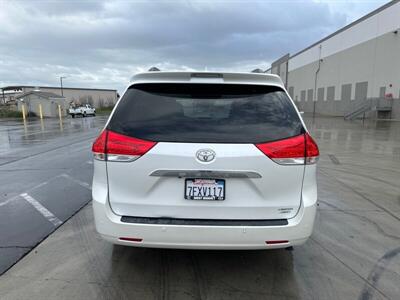 2013 Toyota Sienna XLE 7-Passenger   - Photo 7 - Sacramento, CA 95826