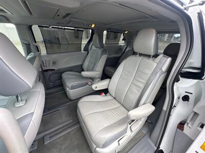 2013 Toyota Sienna XLE 7-Passenger   - Photo 13 - Sacramento, CA 95826