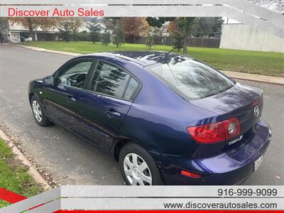 2005 Mazda Mazda3 i   - Photo 9 - Sacramento, CA 95821