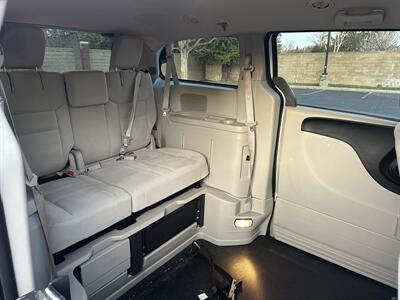 2015 Dodge Grand Caravan SE  HANDICAP WHEELCHAIR ACCESSIBLE VAN - Photo 13 - Sacramento, CA 95821