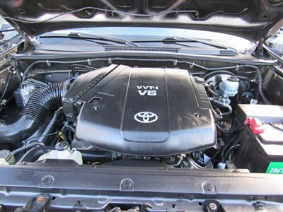 2011 Toyota Tacoma V6   - Photo 33 - San Diego, CA 92115