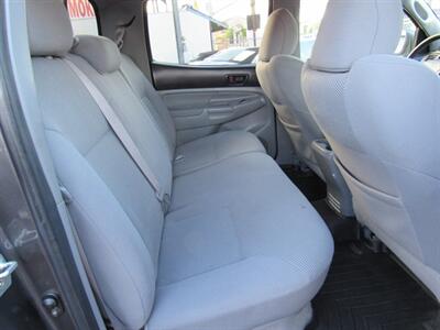 2011 Toyota Tacoma V6   - Photo 19 - San Diego, CA 92115
