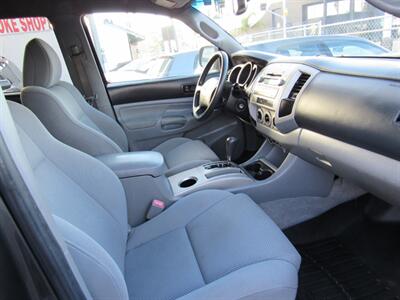 2011 Toyota Tacoma V6   - Photo 16 - San Diego, CA 92115