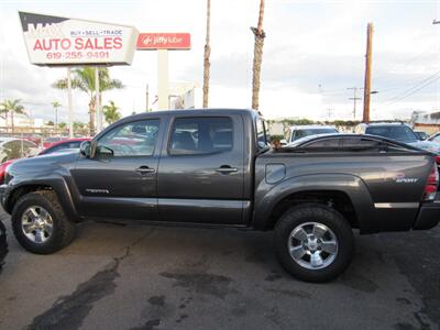 2011 Toyota Tacoma V6   - Photo 5 - San Diego, CA 92115