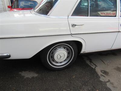 1972 Mercedes-Benz 280SE - Photo 15 - San Diego, CA 92115