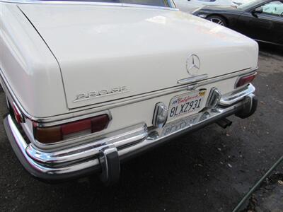 1972 Mercedes-Benz 280SE - Photo 13 - San Diego, CA 92115