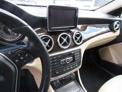 2015 Mercedes-Benz GLA GLA 250   - Photo 21 - San Diego, CA 92115