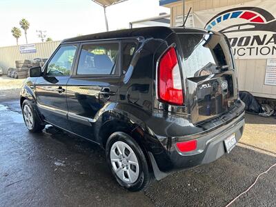 2012 Kia Soul   - Photo 2 - San Diego, CA 92154