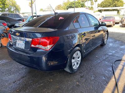 2014 Chevrolet Cruze LS Auto   - Photo 3 - San Diego, CA 92154