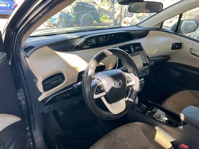 2017 Toyota Prius Three   - Photo 6 - San Diego, CA 92154