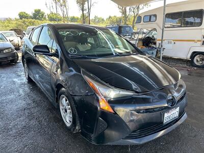 2017 Toyota Prius Three   - Photo 4 - San Diego, CA 92154