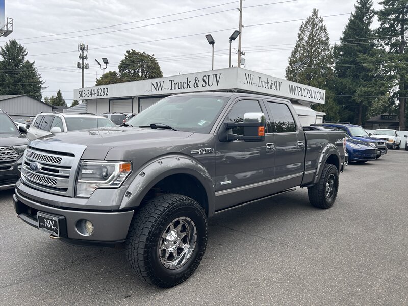 2013 Ford F-150 Platinum  Heated/cool Driver&Pass seats, Heating rear seats, Memory Driver Seat, Automatic running boards, Backup Camera, Navigation, Moonroof, Tow Hitch