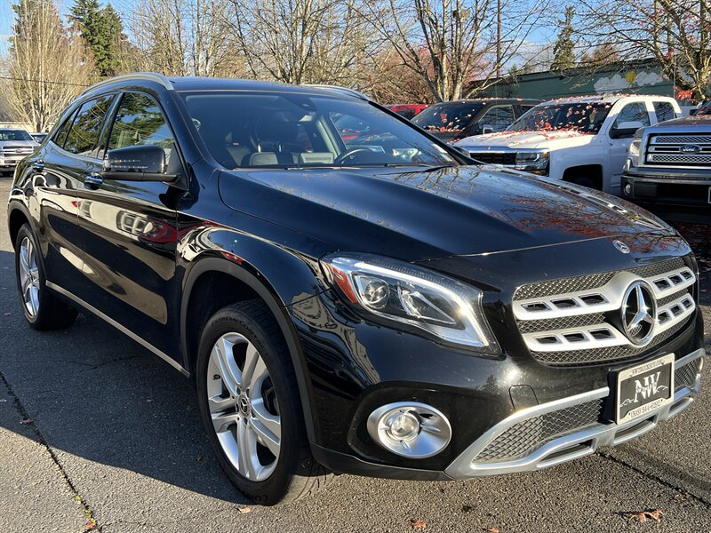 2018 Mercedes-Benz GLA GLA 250 4MATIC 2.0L Turbo I4 208hp 258ft. lbs, AWD, Heated Seats, Leather Interior, Backup Camera, Panoramic Moonroof, Both Driver and Pass sides Memory Seats, Driver&Passenger power seats. - Photo 2 - Milwaukie, OR 97267