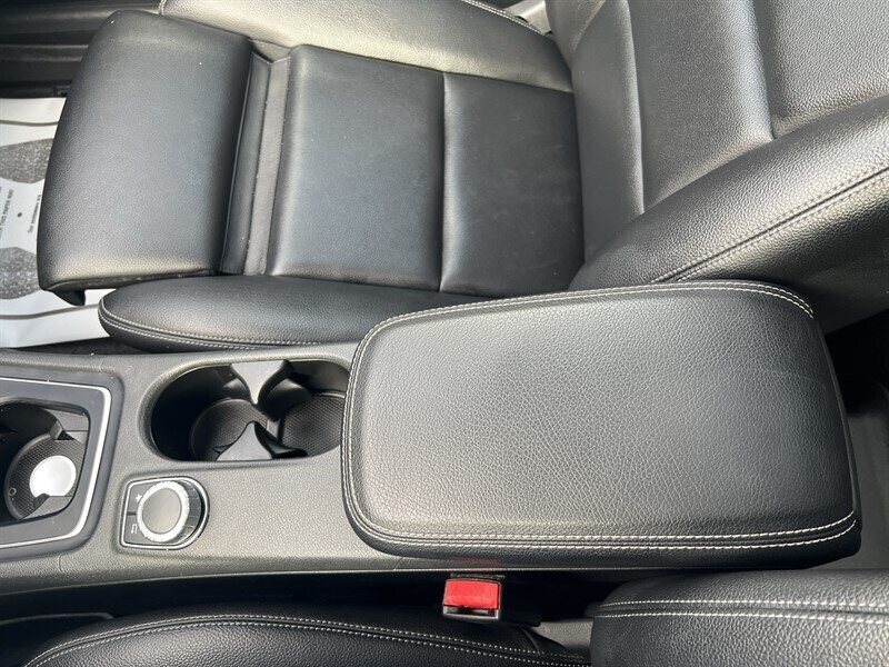 2018 Mercedes-Benz GLA GLA 250 4MATIC 2.0L Turbo I4 208hp 258ft. lbs, AWD, Heated Seats, Leather Interior, Backup Camera, Panoramic Moonroof, Both Driver and Pass sides Memory Seats, Driver&Passenger power seats. - Photo 23 - Milwaukie, OR 97267