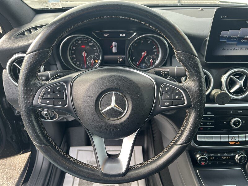 2018 Mercedes-Benz GLA GLA 250 4MATIC 2.0L Turbo I4 208hp 258ft. lbs, AWD, Heated Seats, Leather Interior, Backup Camera, Panoramic Moonroof, Both Driver and Pass sides Memory Seats, Driver&Passenger power seats. - Photo 17 - Milwaukie, OR 97267