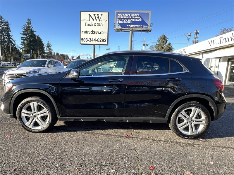 2018 Mercedes-Benz GLA GLA 250 4MATIC 2.0L Turbo I4 208hp 258ft. lbs, AWD, Heated Seats, Leather Interior, Backup Camera, Panoramic Moonroof, Both Driver and Pass sides Memory Seats, Driver&Passenger power seats. - Photo 3 - Milwaukie, OR 97267