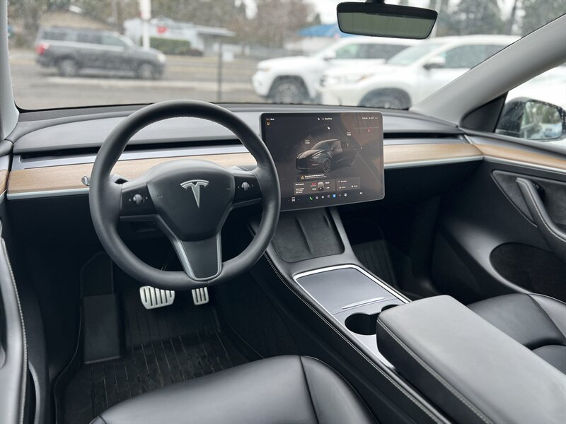 2023 Tesla Model Y Performance Dual Motor, AWD, All Wheel Drive, Autosteer (Beta), Electric, EV - Photo 19 - Milwaukie, OR 97267