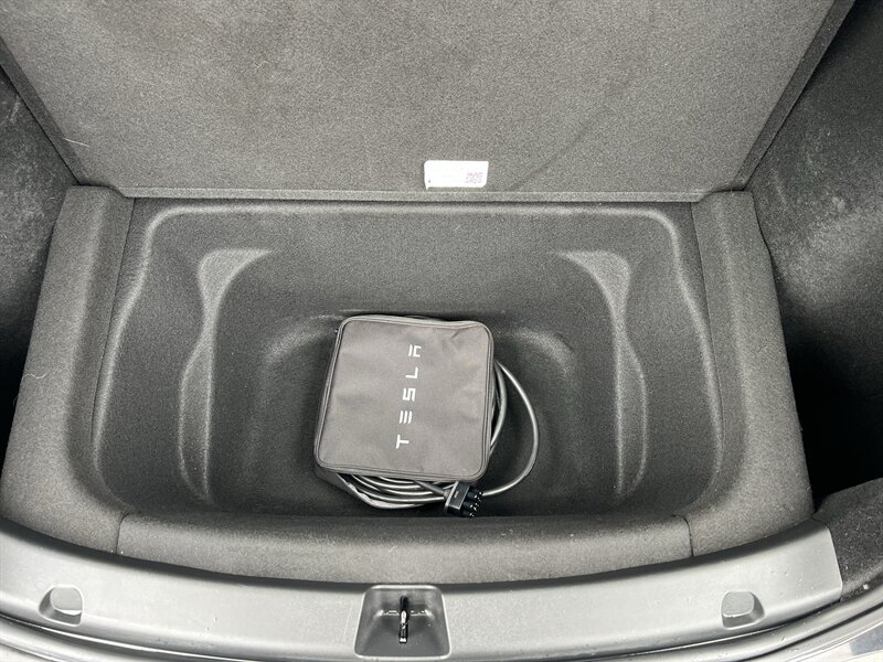 2023 Tesla Model Y Performance Dual Motor, AWD, All Wheel Drive, Autosteer (Beta), Electric, EV - Photo 14 - Milwaukie, OR 97267