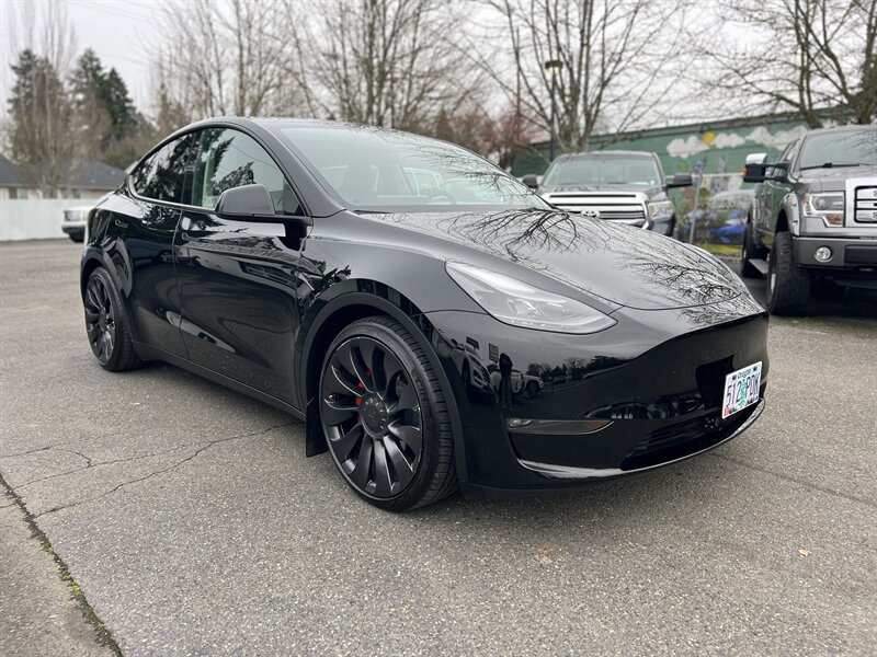 2023 Tesla Model Y Performance Dual Motor, AWD, All Wheel Drive, Autosteer (Beta), Electric, EV - Photo 2 - Milwaukie, OR 97267