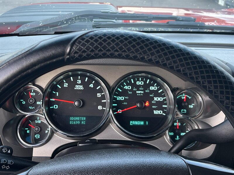 2014 Chevrolet Silverado 3500 Work Truck Vortec 6.0L Flex Fuel V8 322hp 380ft, 4X4, Bucket Seats, Running Boards, Bedliner, Tow Hitch. - Photo 17 - Milwaukie, OR 97267