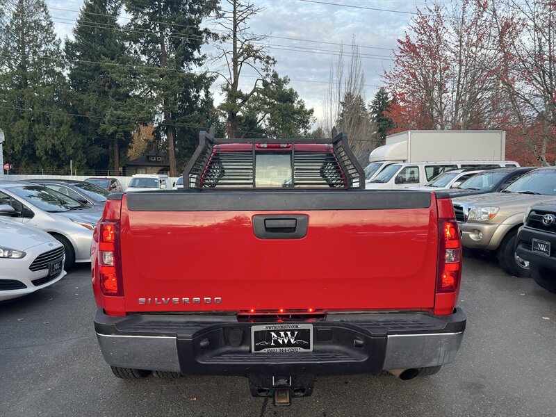 2014 Chevrolet Silverado 3500 Work Truck Vortec 6.0L Flex Fuel V8 322hp 380ft, 4X4, Bucket Seats, Running Boards, Bedliner, Tow Hitch. - Photo 7 - Milwaukie, OR 97267