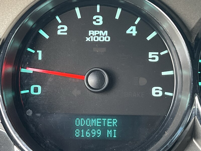 2014 Chevrolet Silverado 3500 Work Truck Vortec 6.0L Flex Fuel V8 322hp 380ft, 4X4, Bucket Seats, Running Boards, Bedliner, Tow Hitch. - Photo 18 - Milwaukie, OR 97267