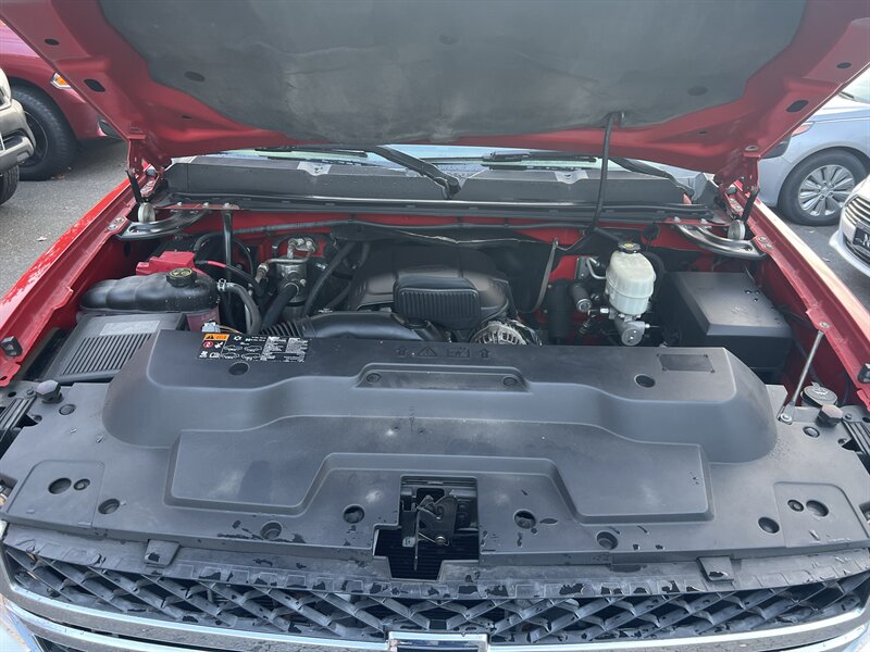 2014 Chevrolet Silverado 3500 Work Truck Vortec 6.0L Flex Fuel V8 322hp 380ft, 4X4, Bucket Seats, Running Boards, Bedliner, Tow Hitch. - Photo 10 - Milwaukie, OR 97267