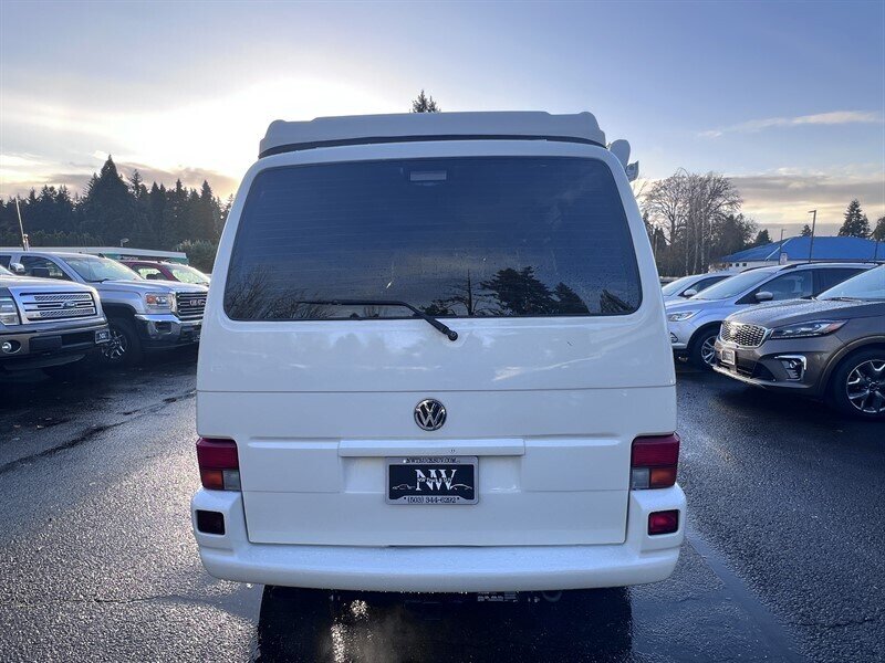 1997 Volkswagen EuroVan Campmobile 2L NA V6 single overhead cam (SOHC) 12V, Van Camper, VW Camper, Compact Camper, Cloth interior, Awning, Dinning tables, Sleeping Bed, Mini Fridge, Mobile shower - Photo 7 - Milwaukie, OR 97267