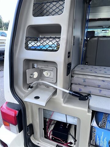 1997 Volkswagen EuroVan Campmobile 2L NA V6 single overhead cam (SOHC) 12V, Van Camper, VW Camper, Compact Camper, Cloth interior, Awning, Dinning tables, Sleeping Bed, Mini Fridge, Mobile shower - Photo 31 - Milwaukie, OR 97267