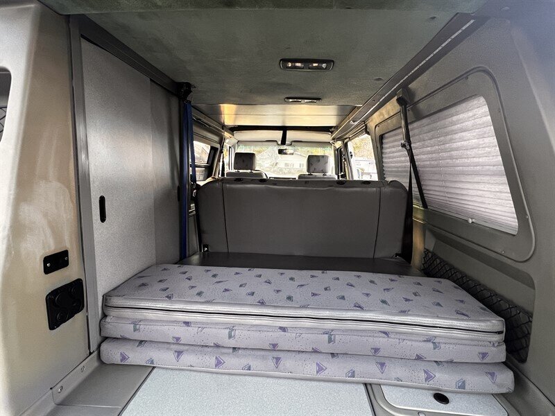 1997 Volkswagen EuroVan Campmobile 2L NA V6 single overhead cam (SOHC) 12V, Van Camper, VW Camper, Compact Camper, Cloth interior, Awning, Dinning tables, Sleeping Bed, Mini Fridge, Mobile shower - Photo 26 - Milwaukie, OR 97267