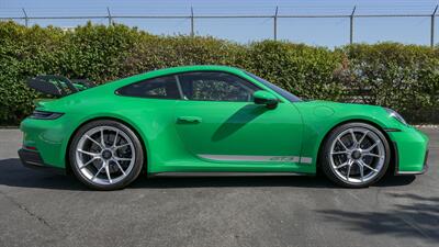 2022 Porsche 911 GT3   - Photo 6 - Costa Mesa, CA 92626