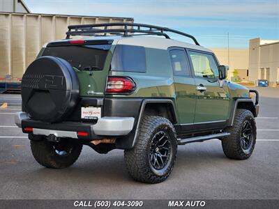 2012 Toyota FJ Cruiser   - Photo 8 - Portland, OR 97211