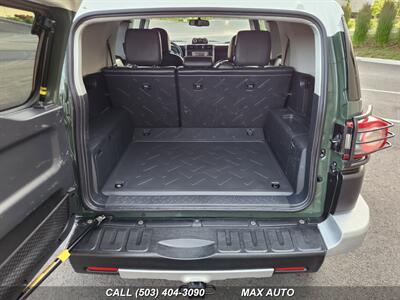 2012 Toyota FJ Cruiser   - Photo 17 - Portland, OR 97211